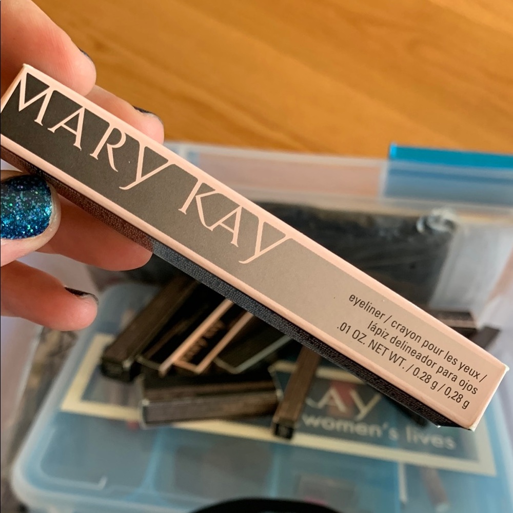 Mary Kay Eyeliner in black